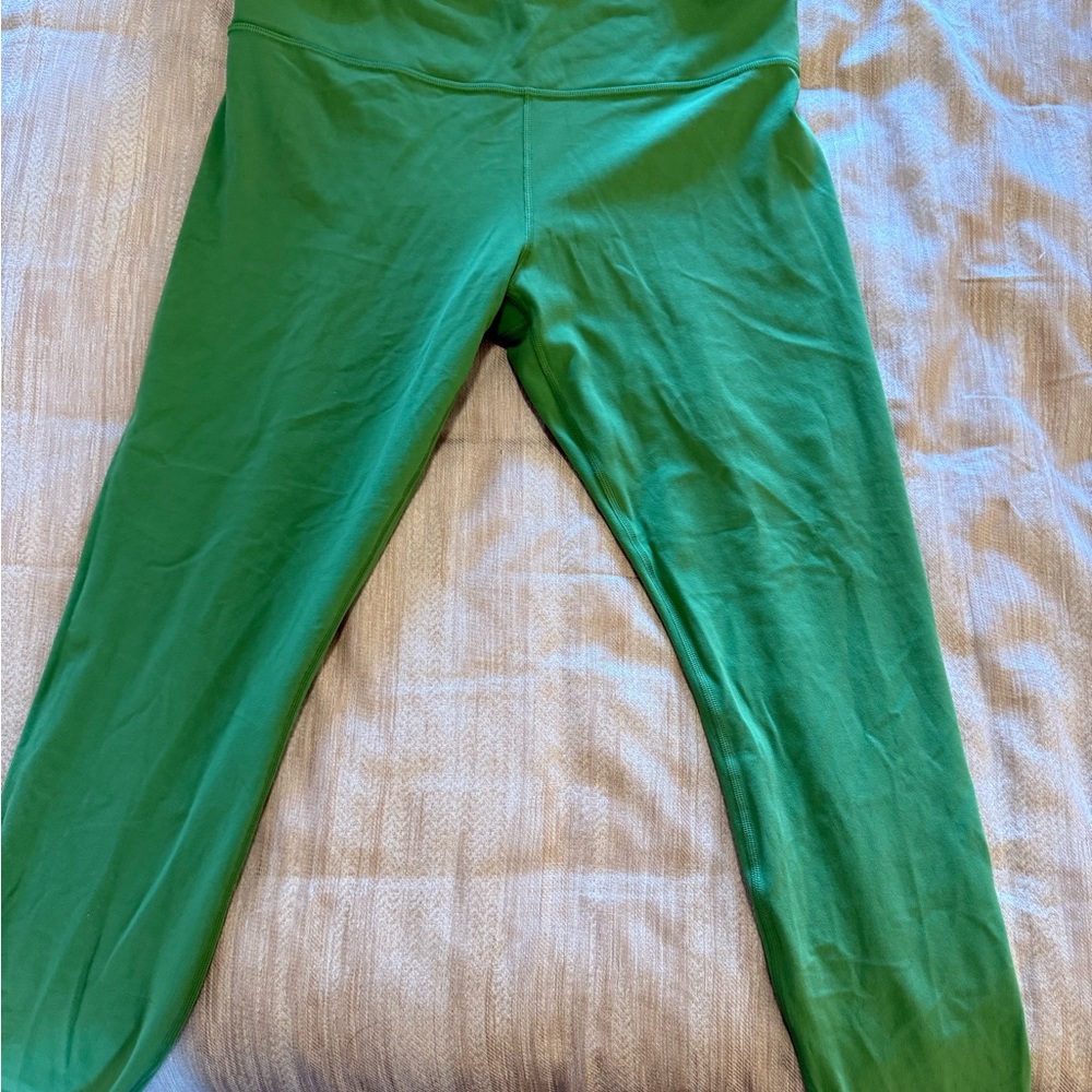 Athleta Women’s Ulta high rise elation 7/8 legging